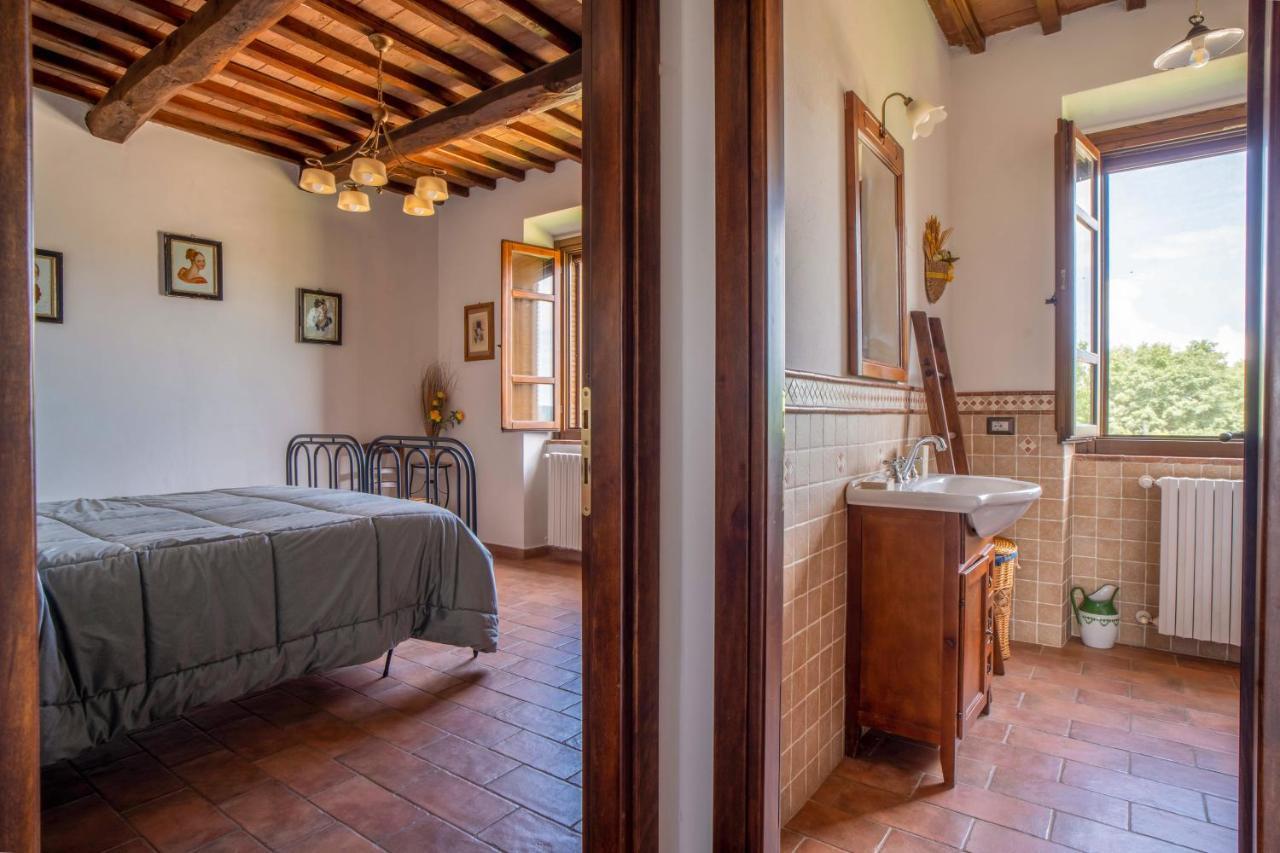 אקואפנדנטה Agriturismo Gli Alberelli מראה חיצוני תמונה