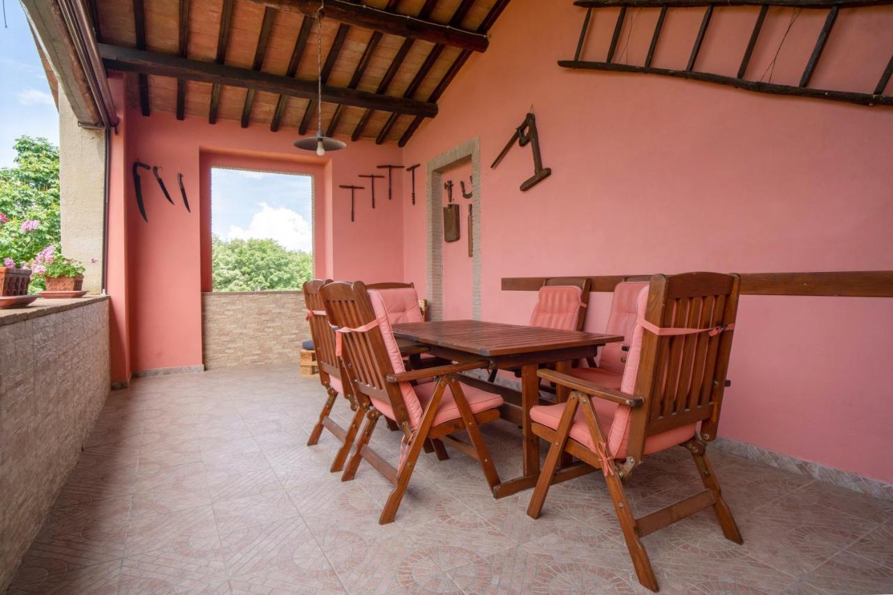 אקואפנדנטה Agriturismo Gli Alberelli מראה חיצוני תמונה