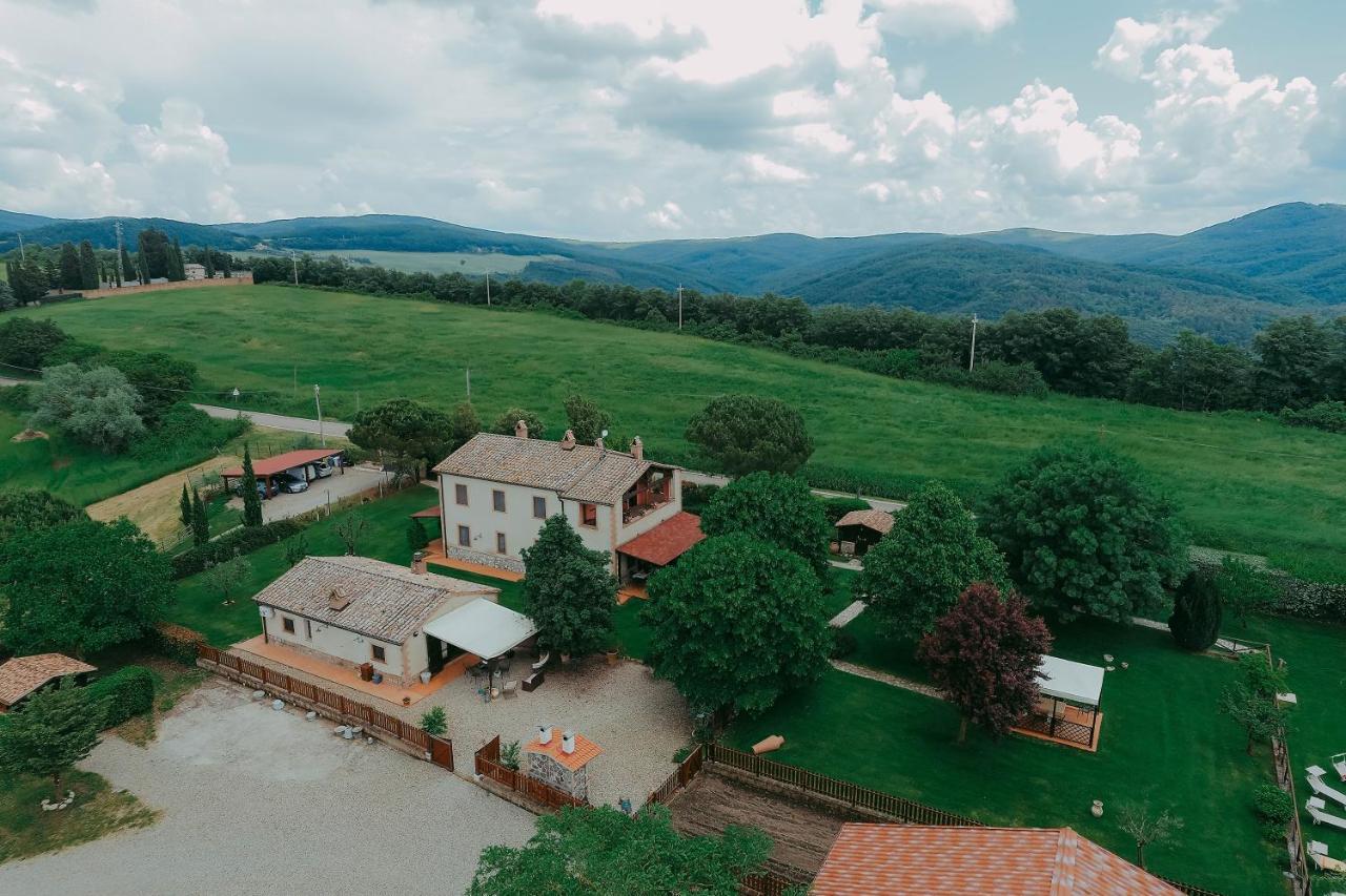 אקואפנדנטה Agriturismo Gli Alberelli מראה חיצוני תמונה