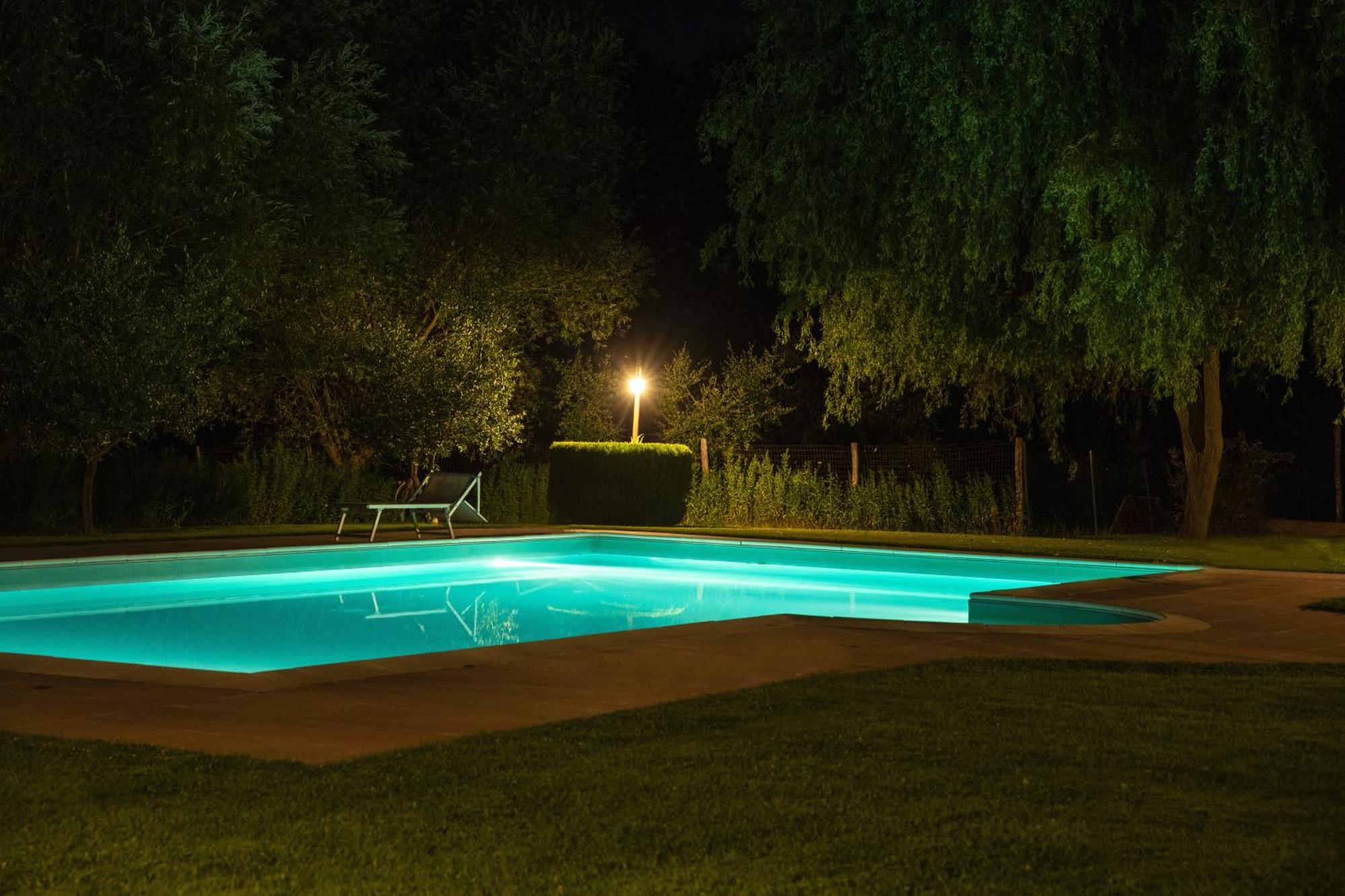 אקואפנדנטה Agriturismo Gli Alberelli מראה חיצוני תמונה